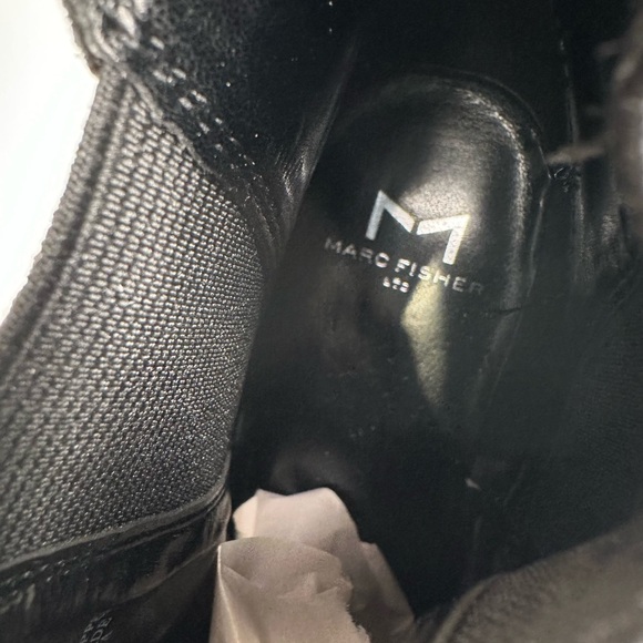 New Marc Fisher Black Suede Pointed-Toe Ankle Boots Slip-On Fall/Winter Size 6 - Picture 9 of 14